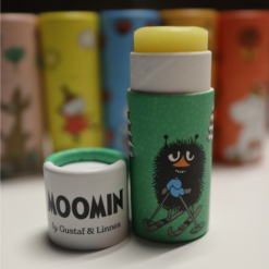Naturligt Mumin läppcerat med citronsmak och honung från Gustaf & Linnea i miljövänlig pappförpackning med Stinky